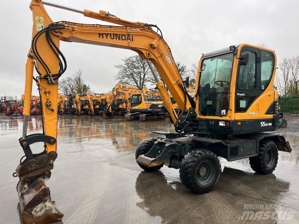 Hyundai R55W-9A Bageri točkaši