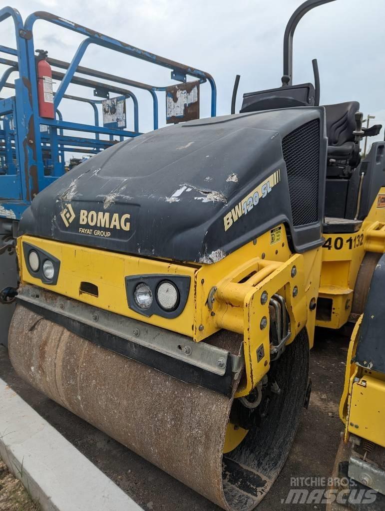 Bomag BW 120 AD-3 Valjci sa duplim bubnjem