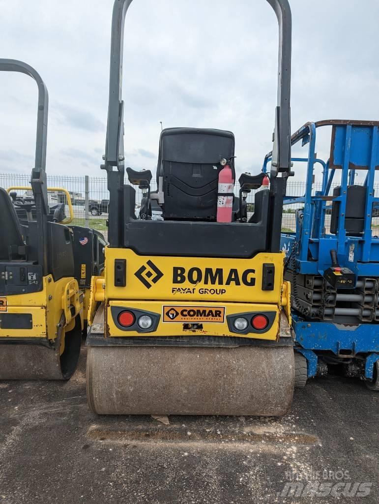 Bomag BW 120 AD-3 Valjci sa duplim bubnjem