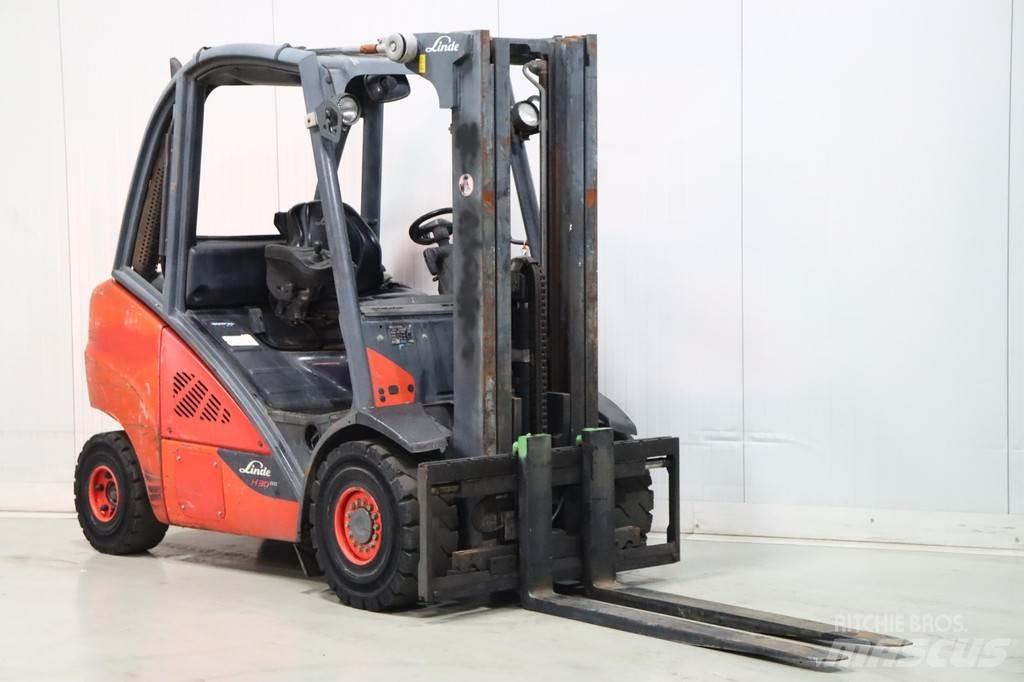 Linde H30D-02 Dizelski viljuškari