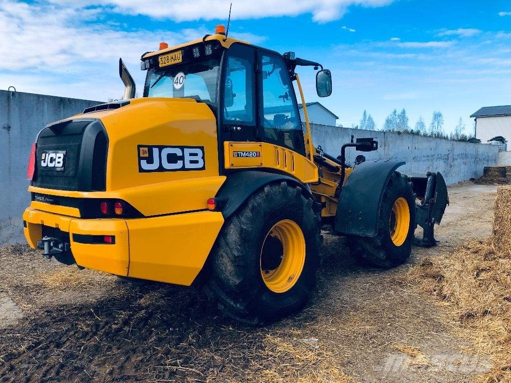 JCB TM 420 S Poljoprivredni teleskopski utovarivači