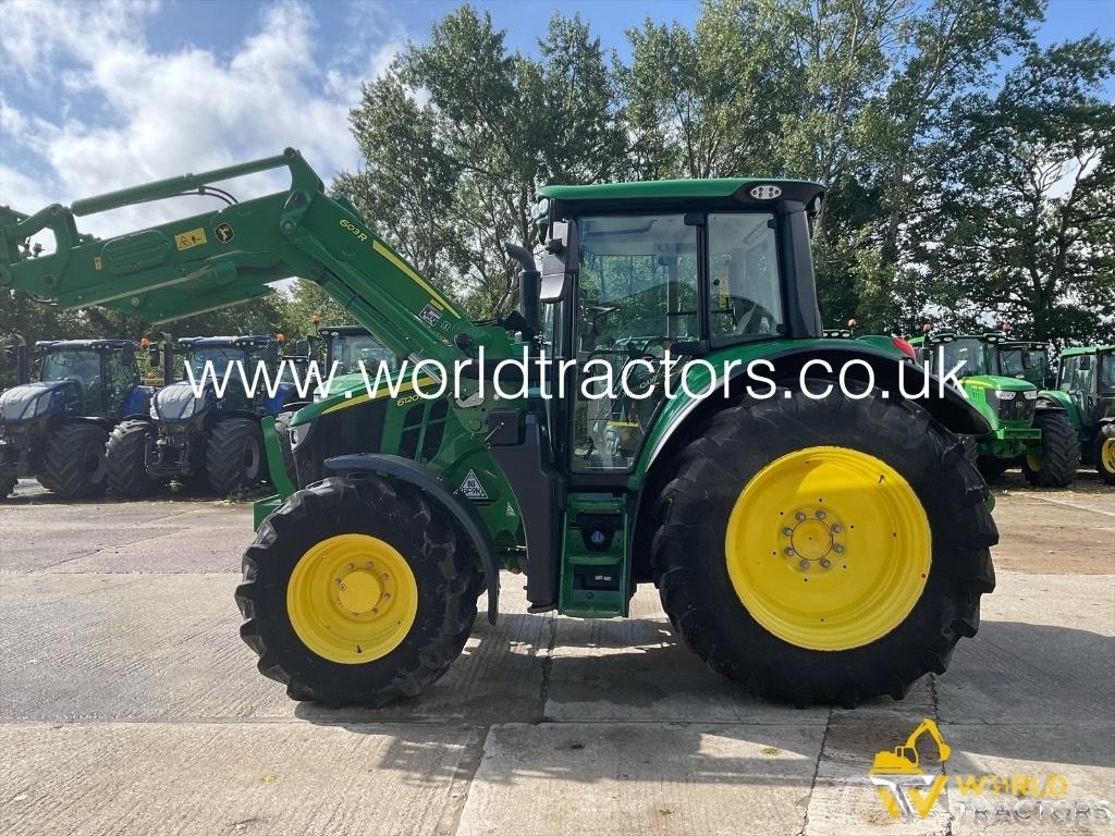 John Deere 6120 M Traktori