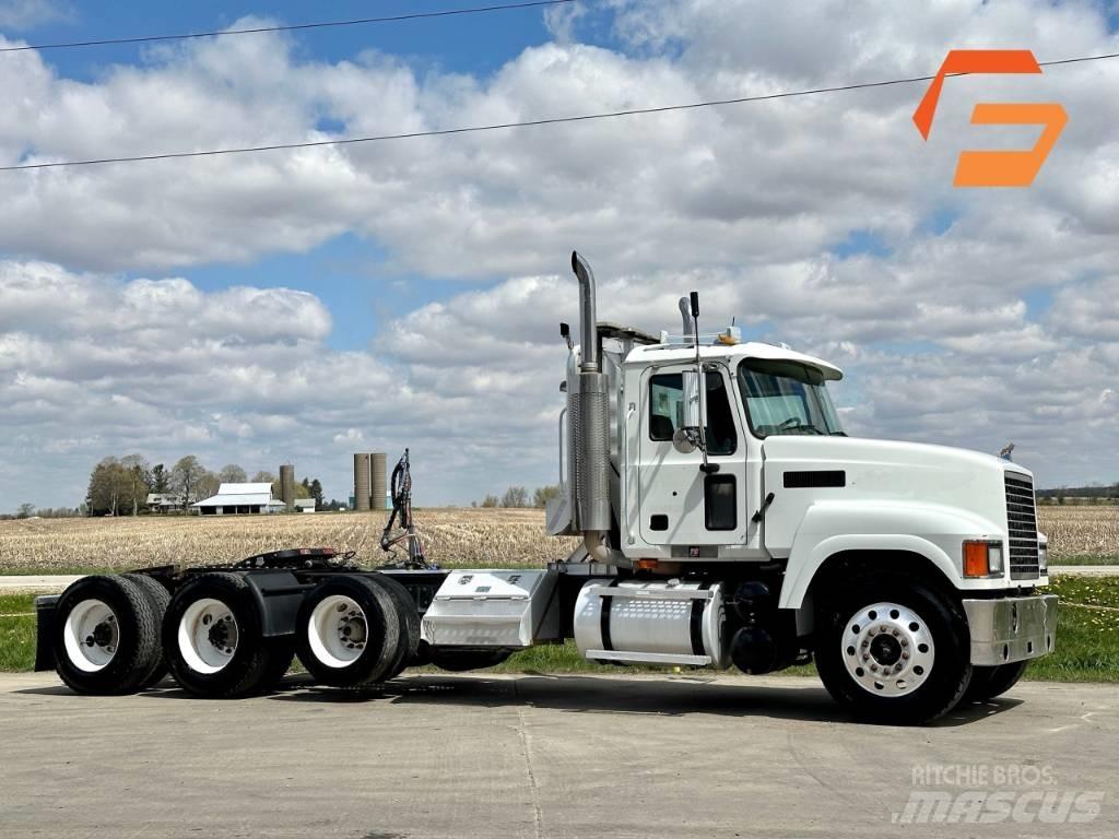 Mack CH 613 Tegljači