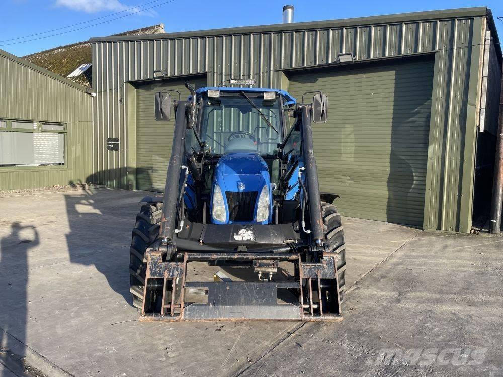 New Holland TL 100 A Traktori