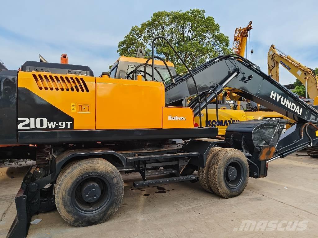 Hyundai R210w-9 Bageri točkaši
