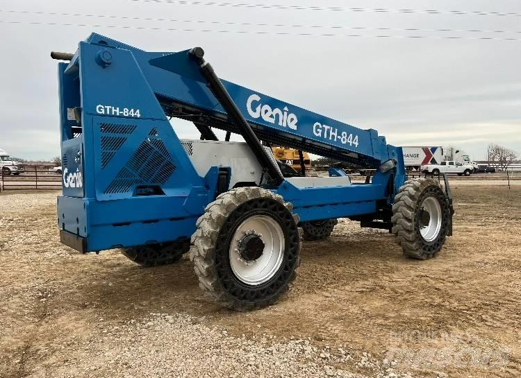 Genie GTH844 Teleskopski viljuškari