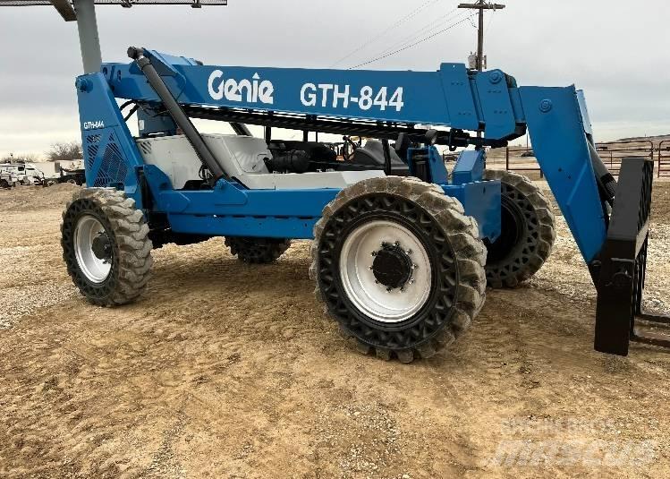 Genie GTH844 Teleskopski viljuškari