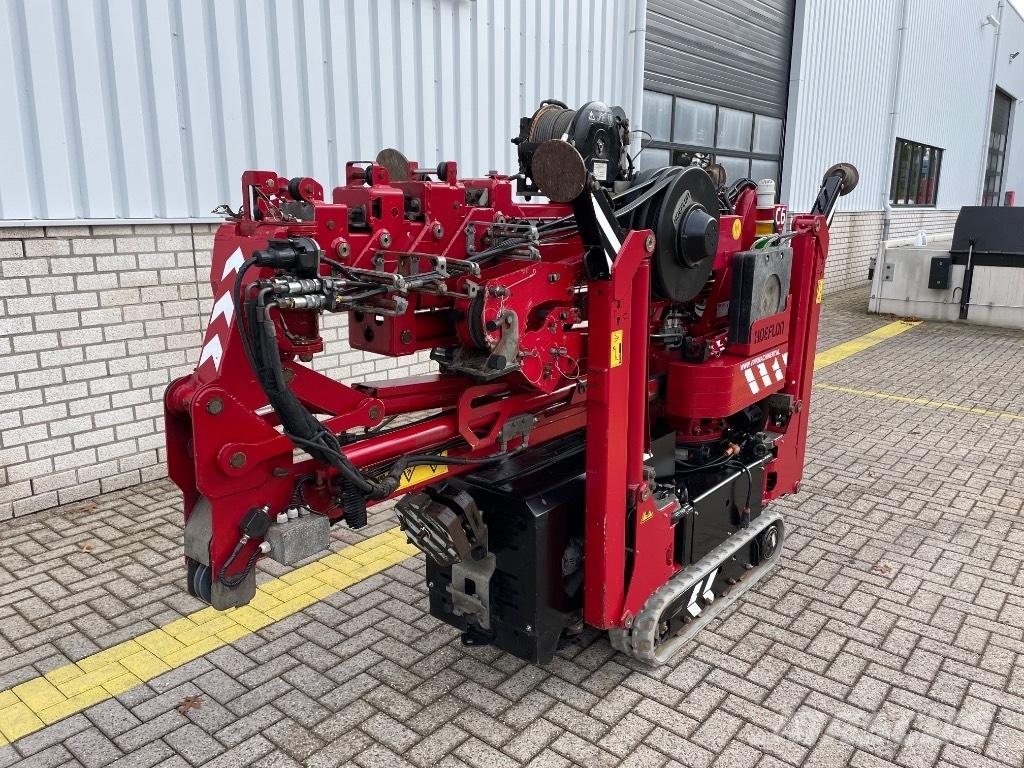 Hoeflon C6 SOLD Polovni mini kranovi
