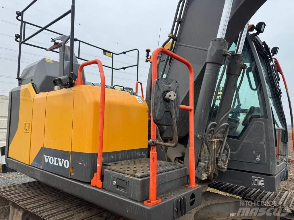Volvo EC 140 EL Bageri guseničari
