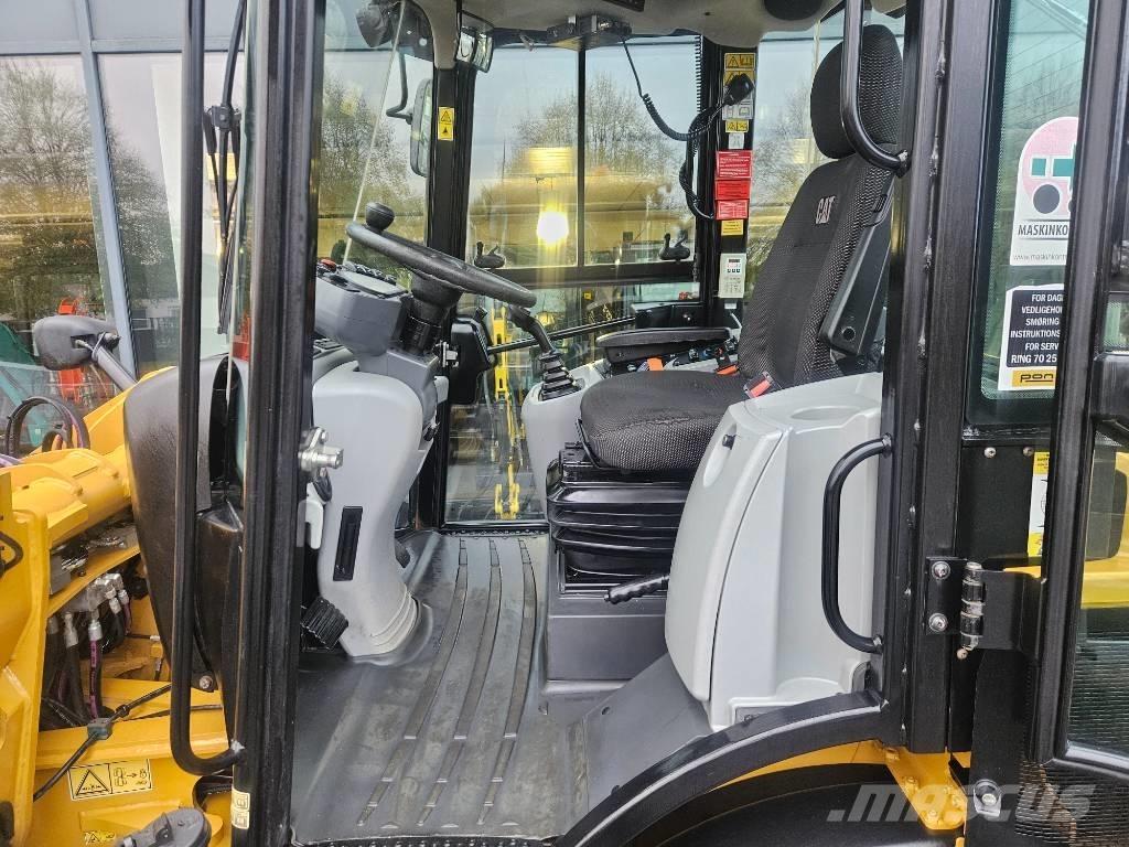 CAT 908m Utovarivači na točkove