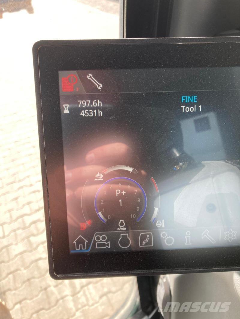 Liebherr R924 Bageri guseničari