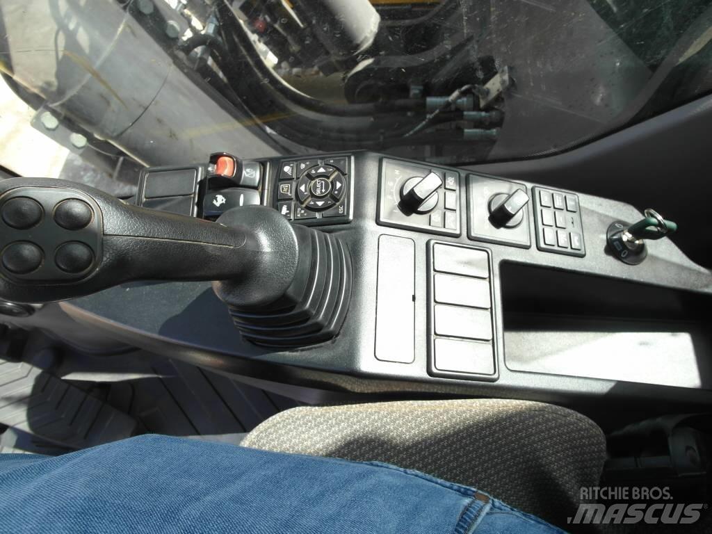Volvo EC 220 EL Bageri guseničari