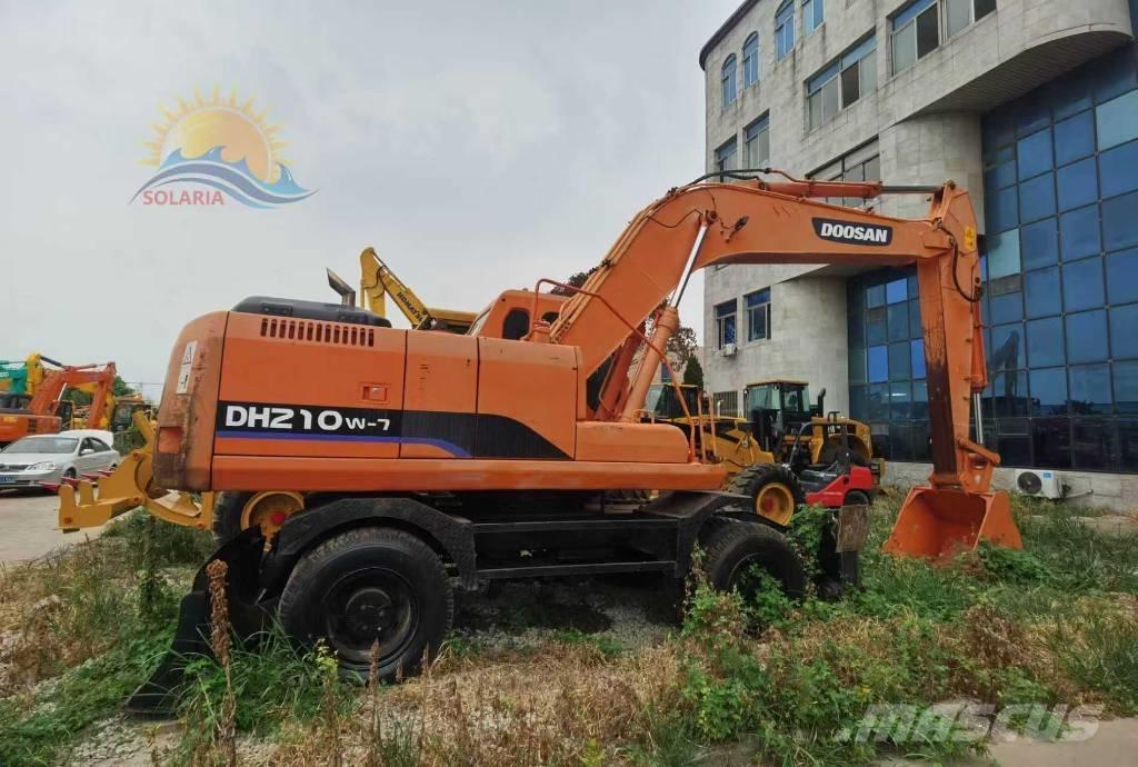 Doosan DH 210 W-7 Bageri točkaši