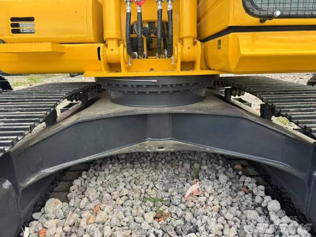 Komatsu 200-8 Bageri guseničari
