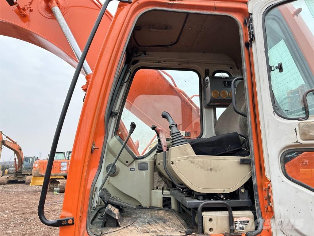 Doosan DH220-7 Bageri guseničari