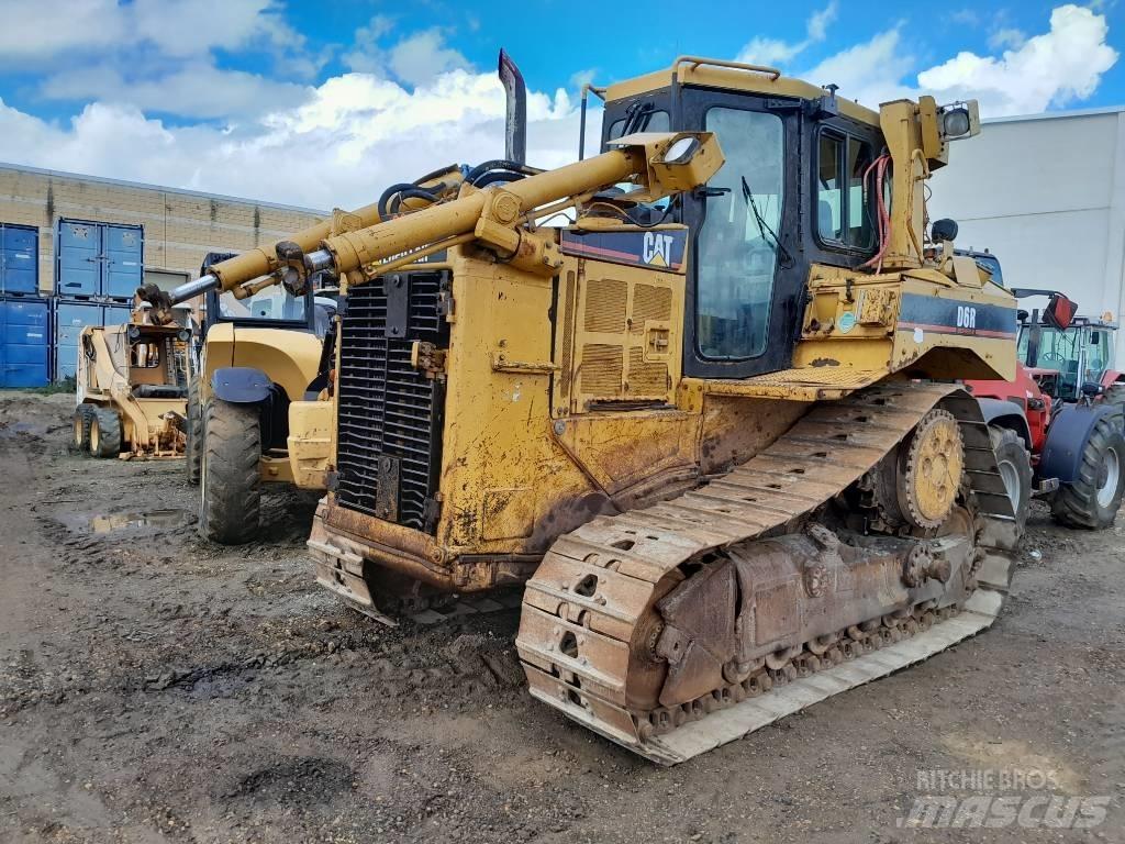 CAT D 6 R III Buldožeri guseničari