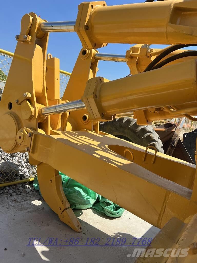 Shantui SD32 Buldožeri guseničari