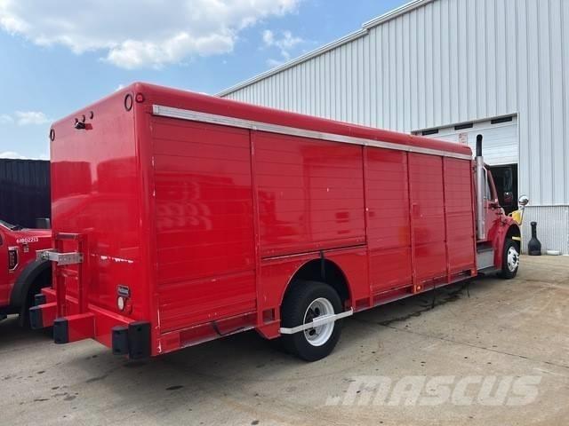 Freightliner M2 106 Kamioni za prevoz pića