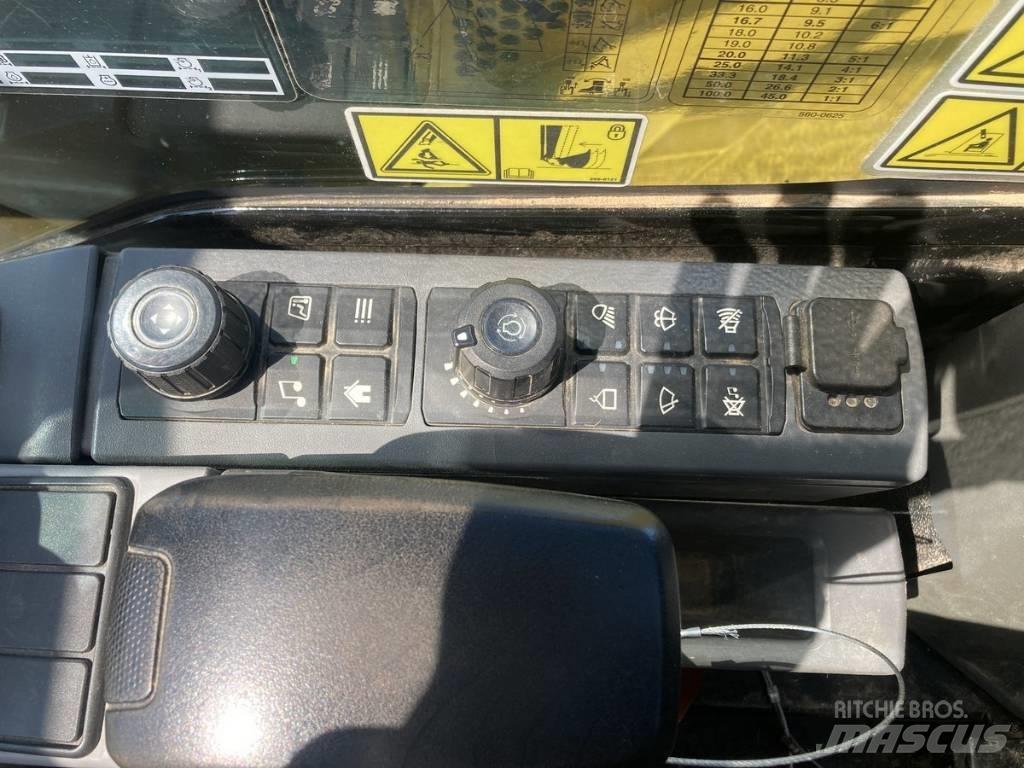 CAT 306CR Bageri guseničari