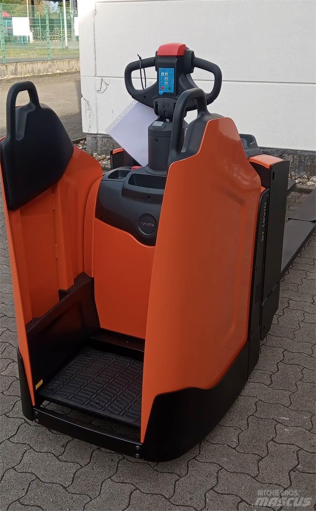 Toyota LPE 250 Nisko podizni električni viljuškar