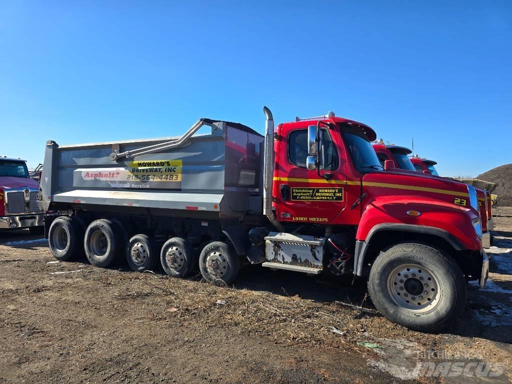 Freightliner SD 114 Kiperi kamioni