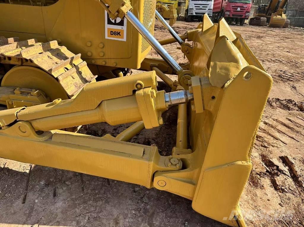 CAT D 8 K Buldožeri guseničari