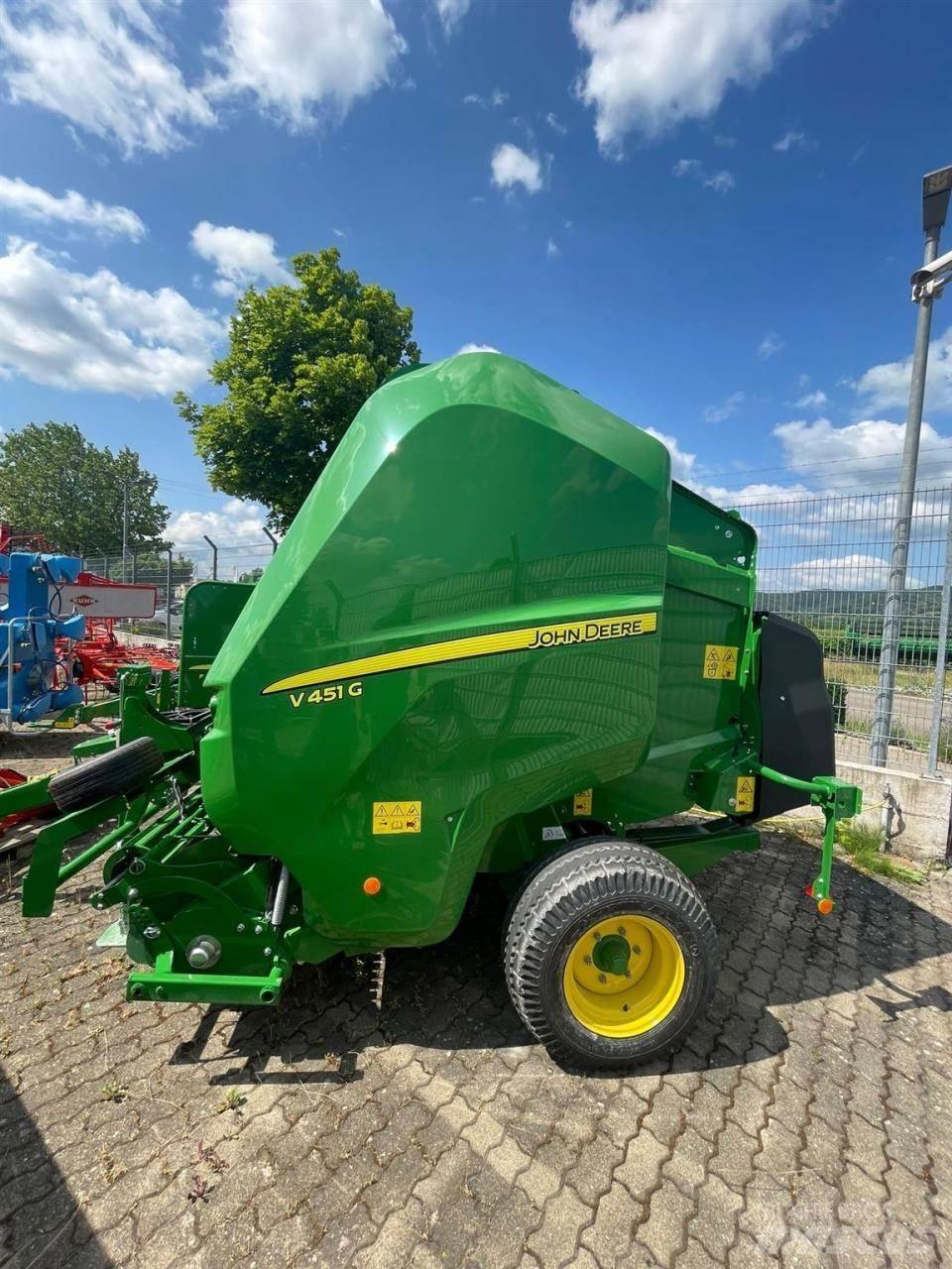 John Deere V451G Prese/balirke za rolo bale