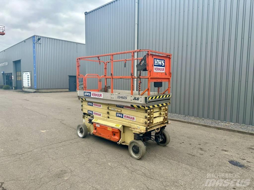 JLG 3246 ES Makazaste platforme