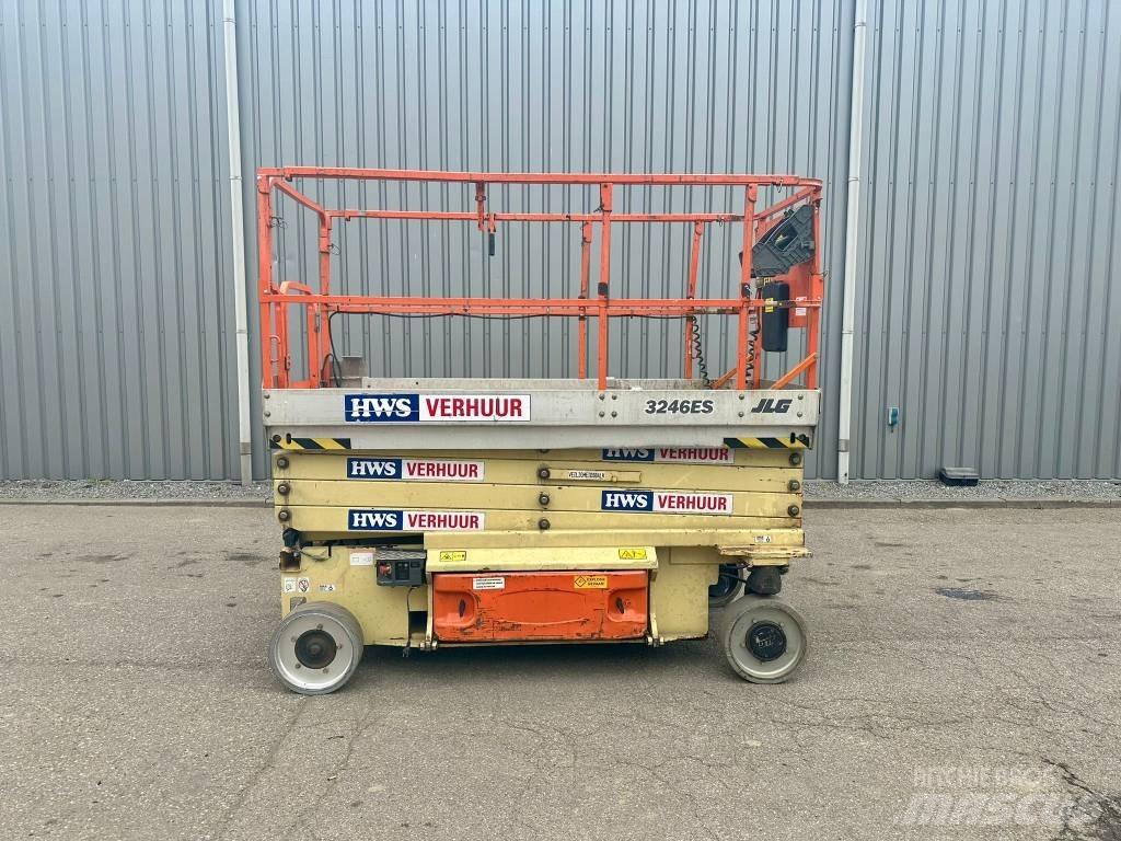 JLG 3246 ES Makazaste platforme