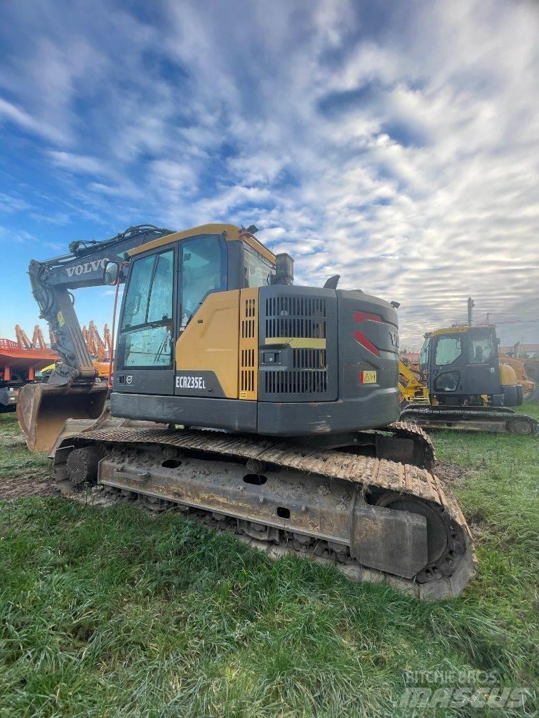 Volvo ECR 235 E Bageri guseničari