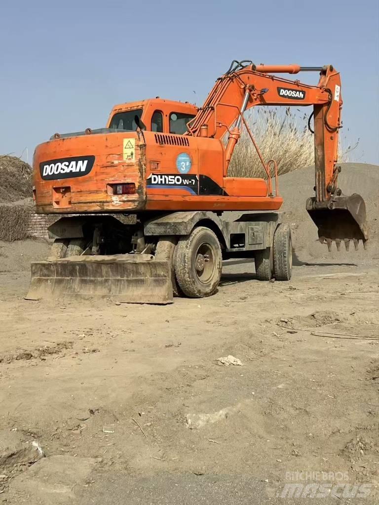 Doosan DH150 W-7 Bageri točkaši