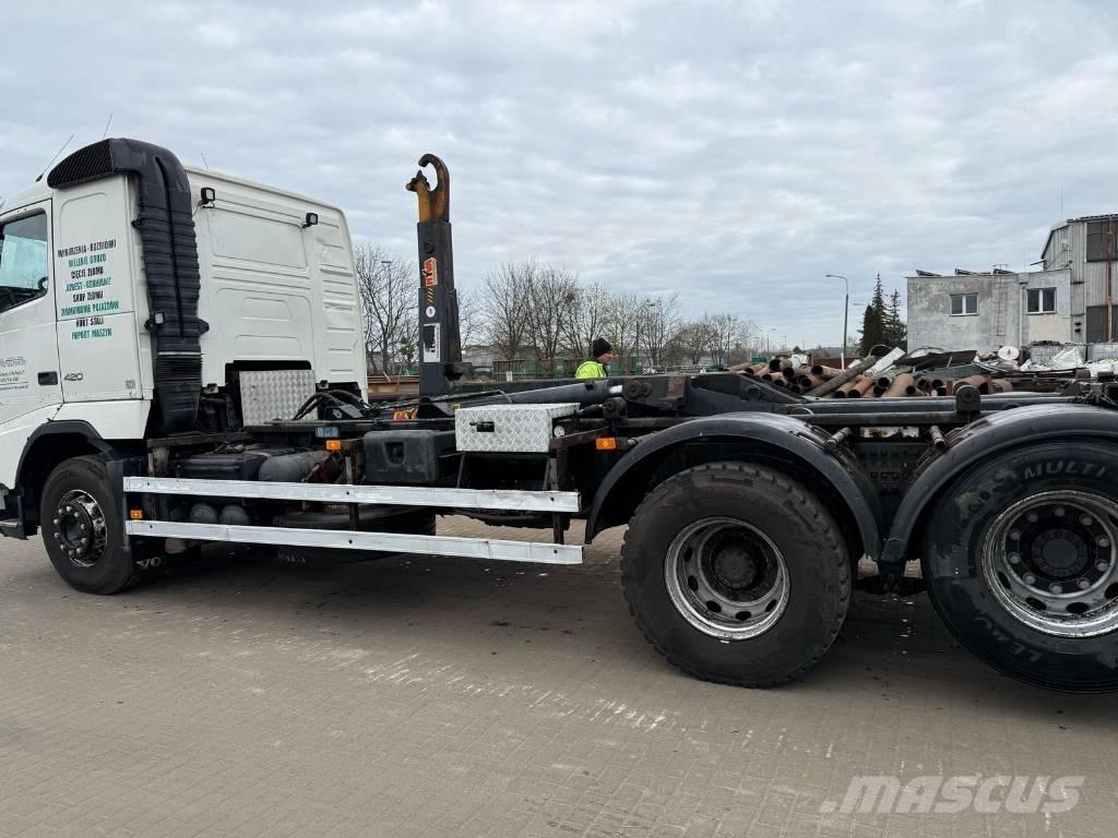 Volvo FH 12 420 Rol kiper kamioni sa kukom za podizanje tereta