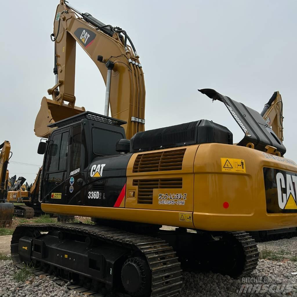 CAT 336D2L Bageri guseničari