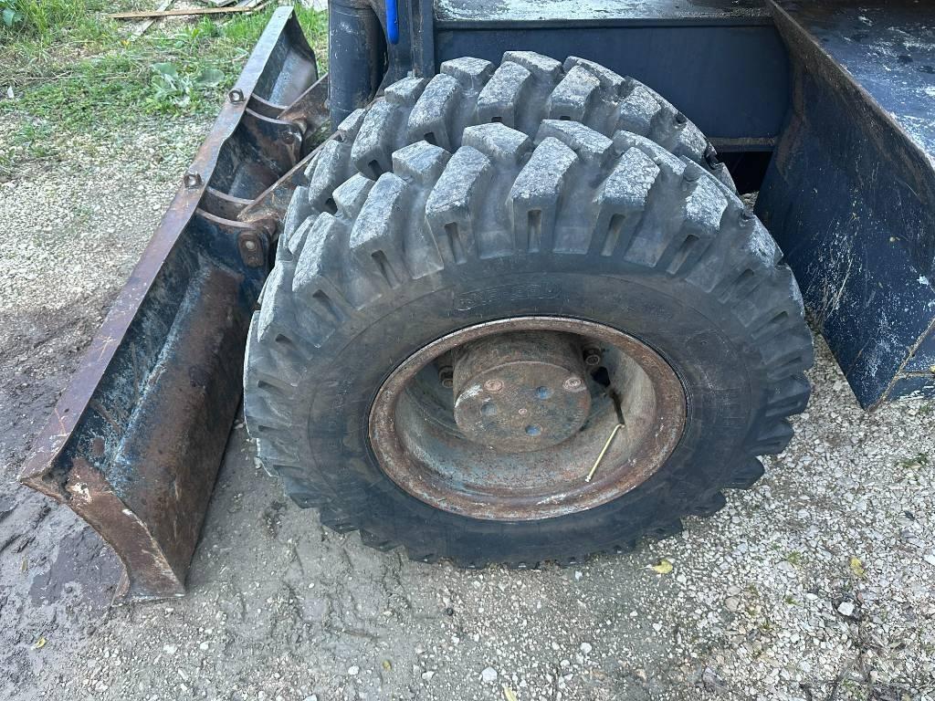 Komatsu PW 160-7E0 Bageri točkaši