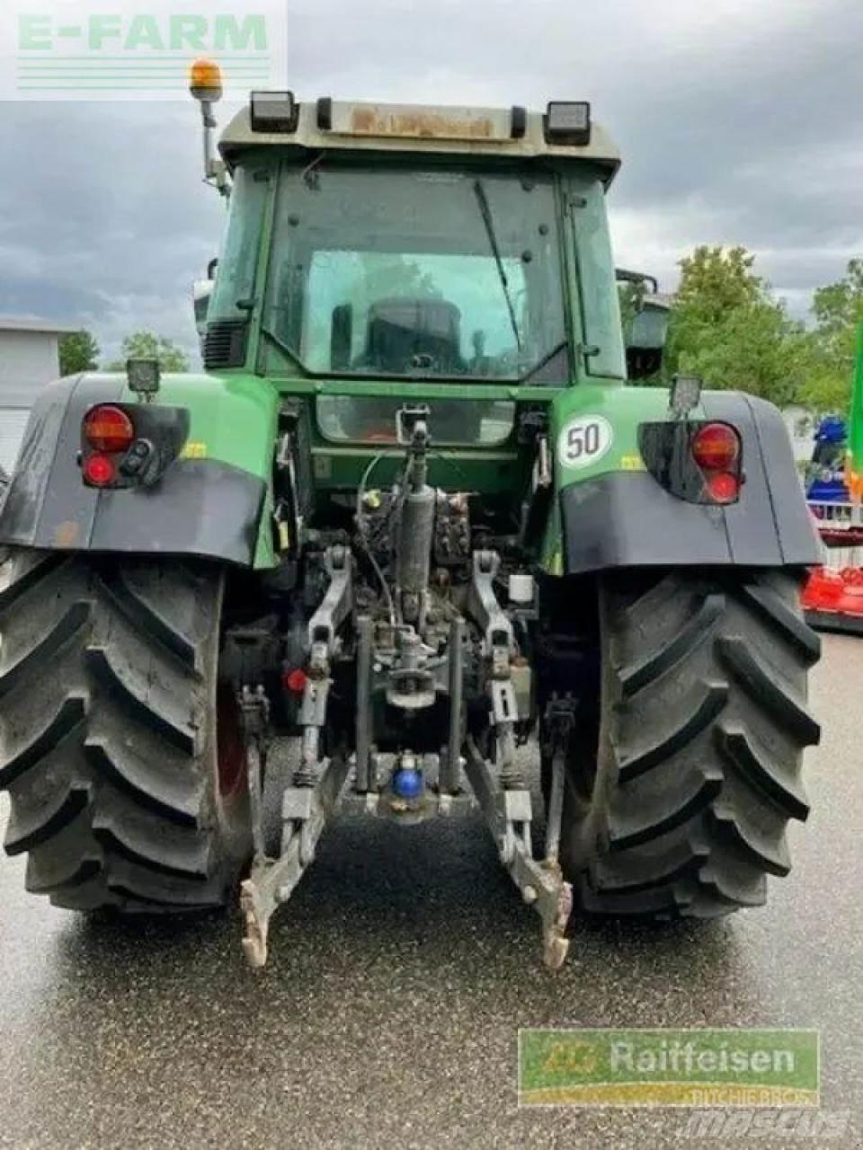 Fendt 820 vario Traktori