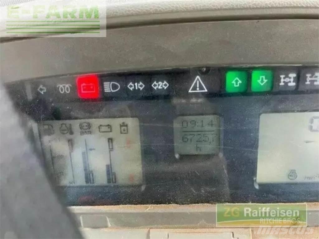 Fendt 820 vario Traktori