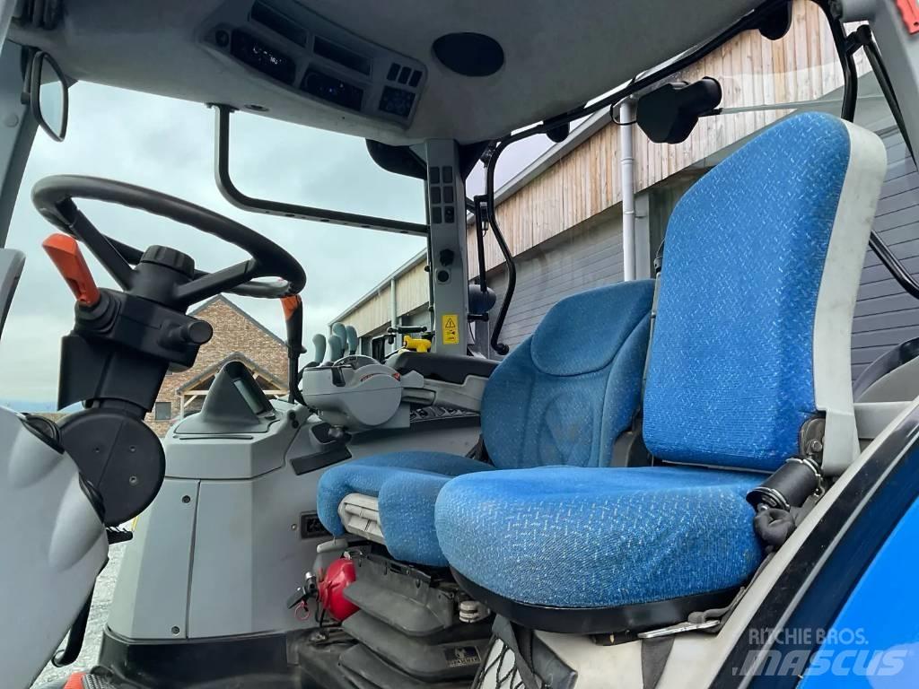 New Holland T 7.210 Traktori