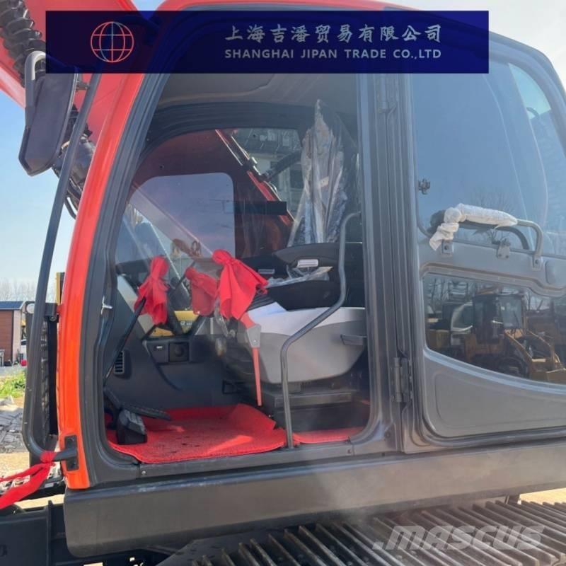 Doosan DX 225 Bageri guseničari