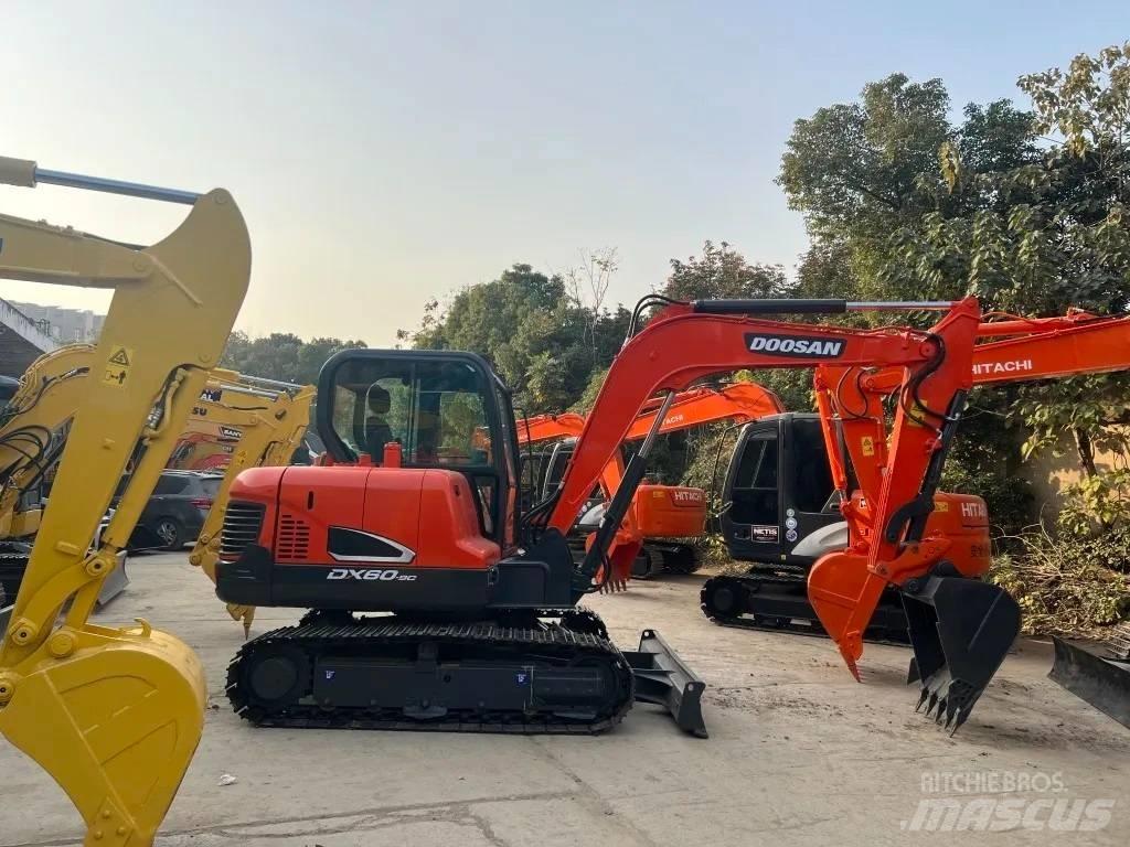 Doosan DX 60-9C Mini bageri < 7t