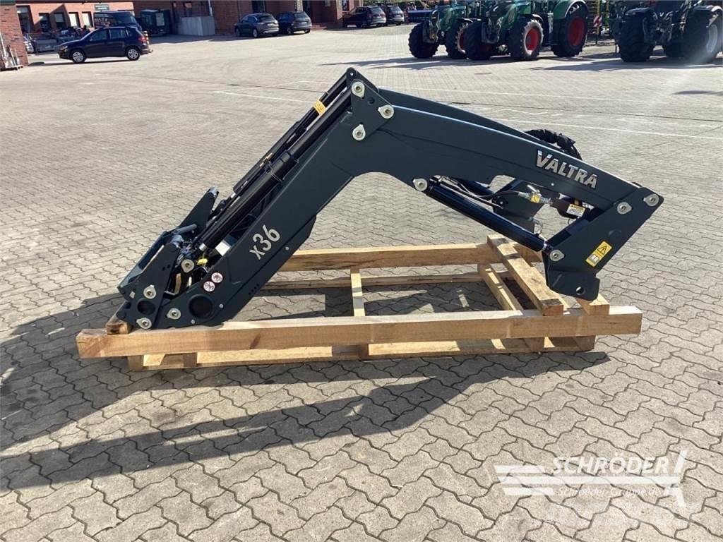Valtra X36 DM Prednji utovarivači i bageri