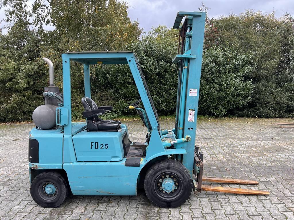 Mitsubishi FD25T Dizelski viljuškari