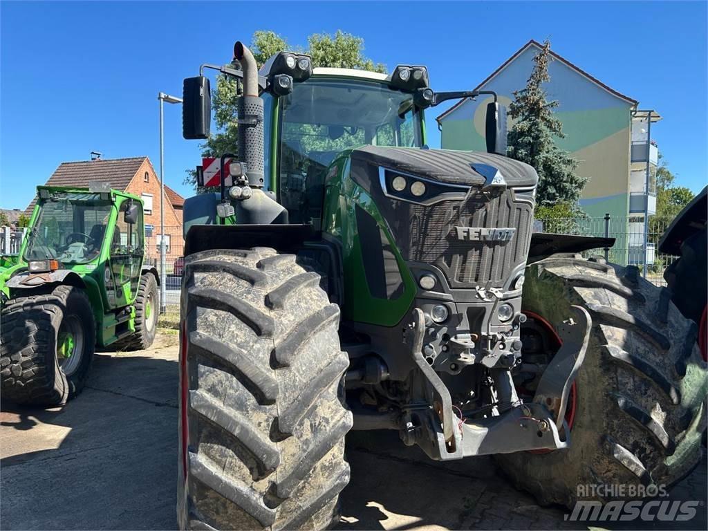 Fendt 942 VARIO Traktori