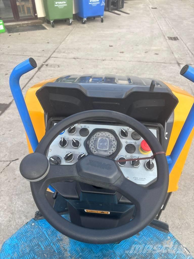 XCMG XD90 Valjci sa duplim bubnjem