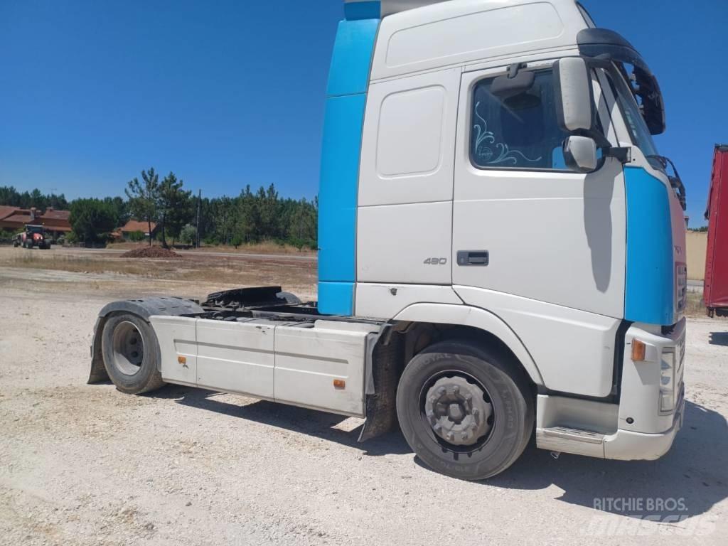 Volvo 480 Tegljači
