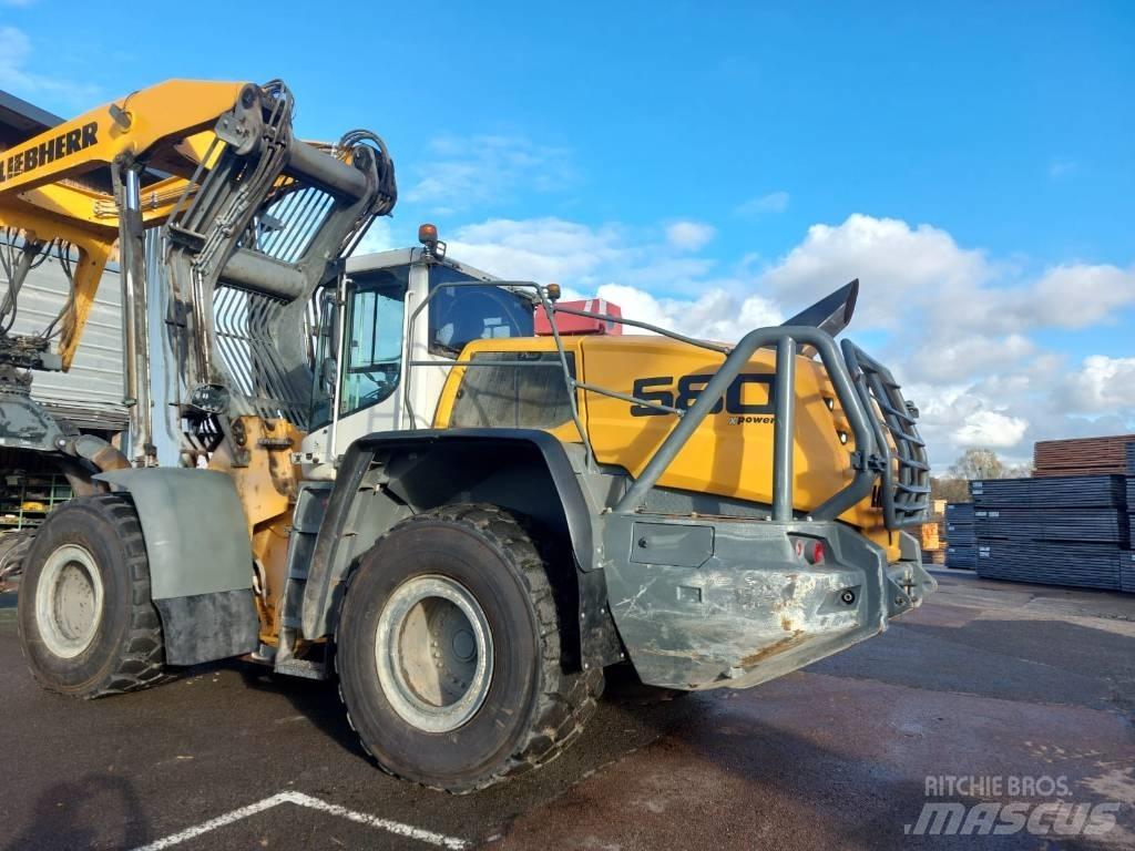  lLIEBHERR 580 Utovarivači stabala