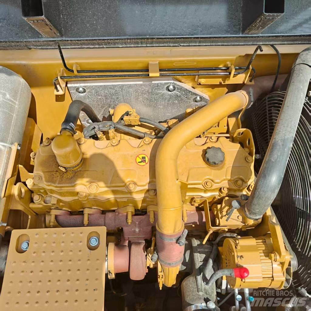 CAT 329 D Bageri guseničari