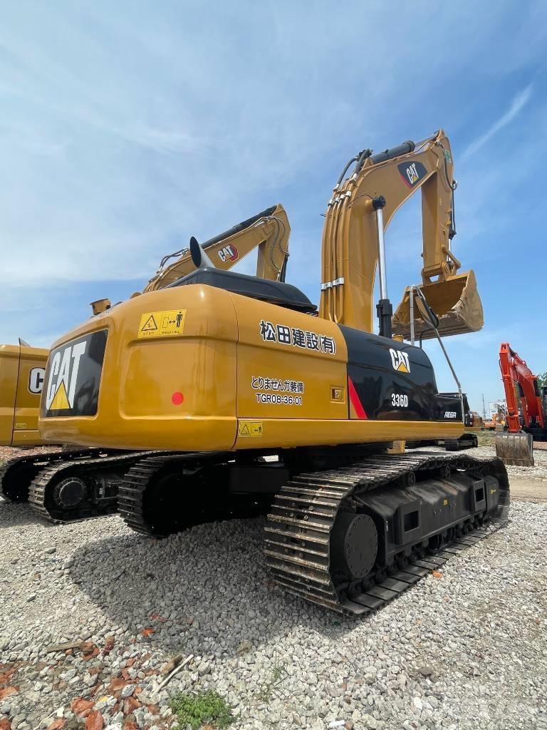 CAT 336D2 Bageri guseničari