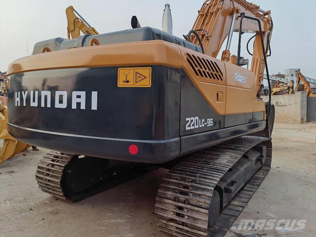 Hyundai 220LC-9S Bageri guseničari