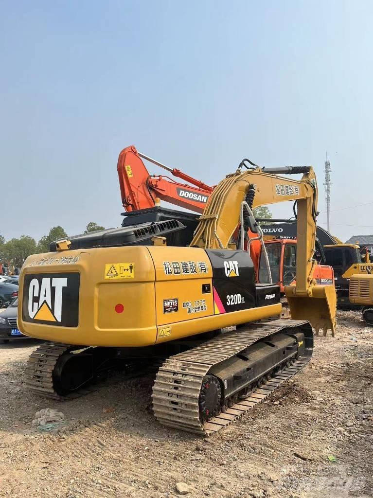 CAT 320 D Bageri guseničari