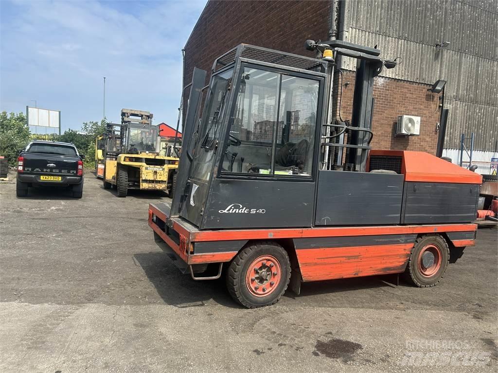 Linde S40 Bočni viljuškari